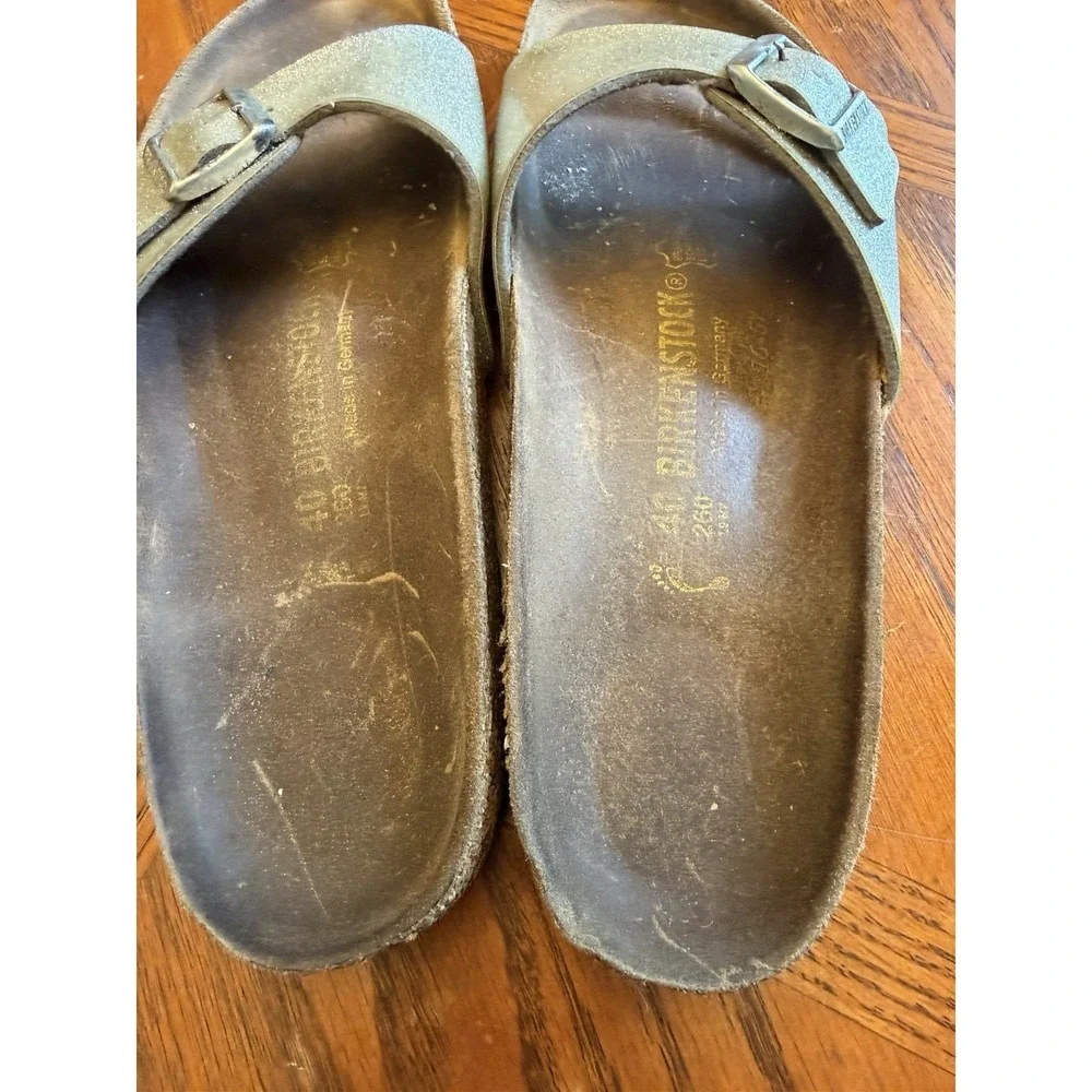 Birkenstock Madrid Silver Leather Sandals size 40 US Women's 9 -9.5